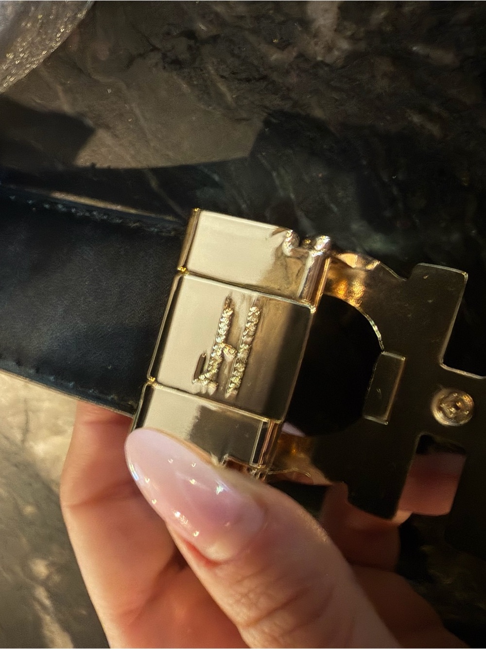 Salvatore Ferragamo Black Leather Belt with Gold Double Gancini Buckle - Picture 2 of 4